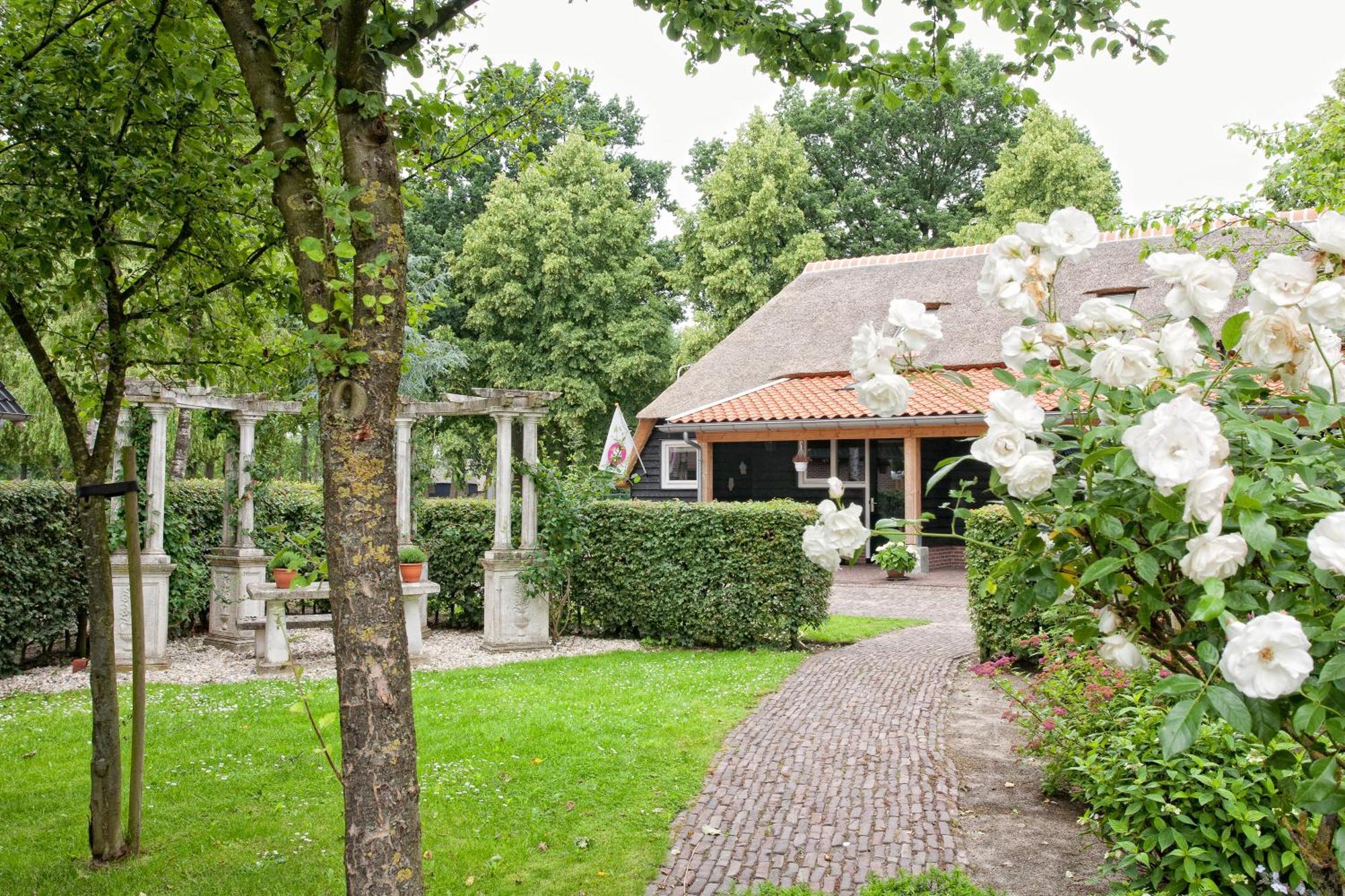 Rheezerstee Bed & Breakfast ภายนอก รูปภาพ
