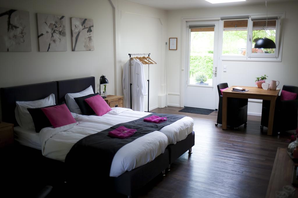 Rheezerstee Bed & Breakfast ภายนอก รูปภาพ